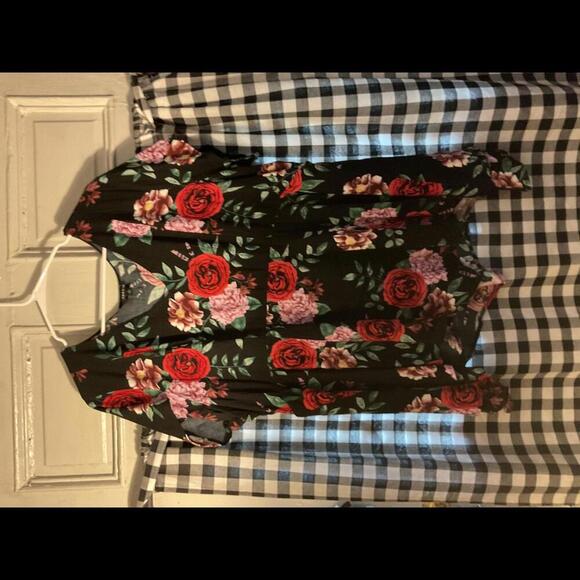 Torrid Black Floral Babydoll Blouse Size 3 - Picture 1 of 8